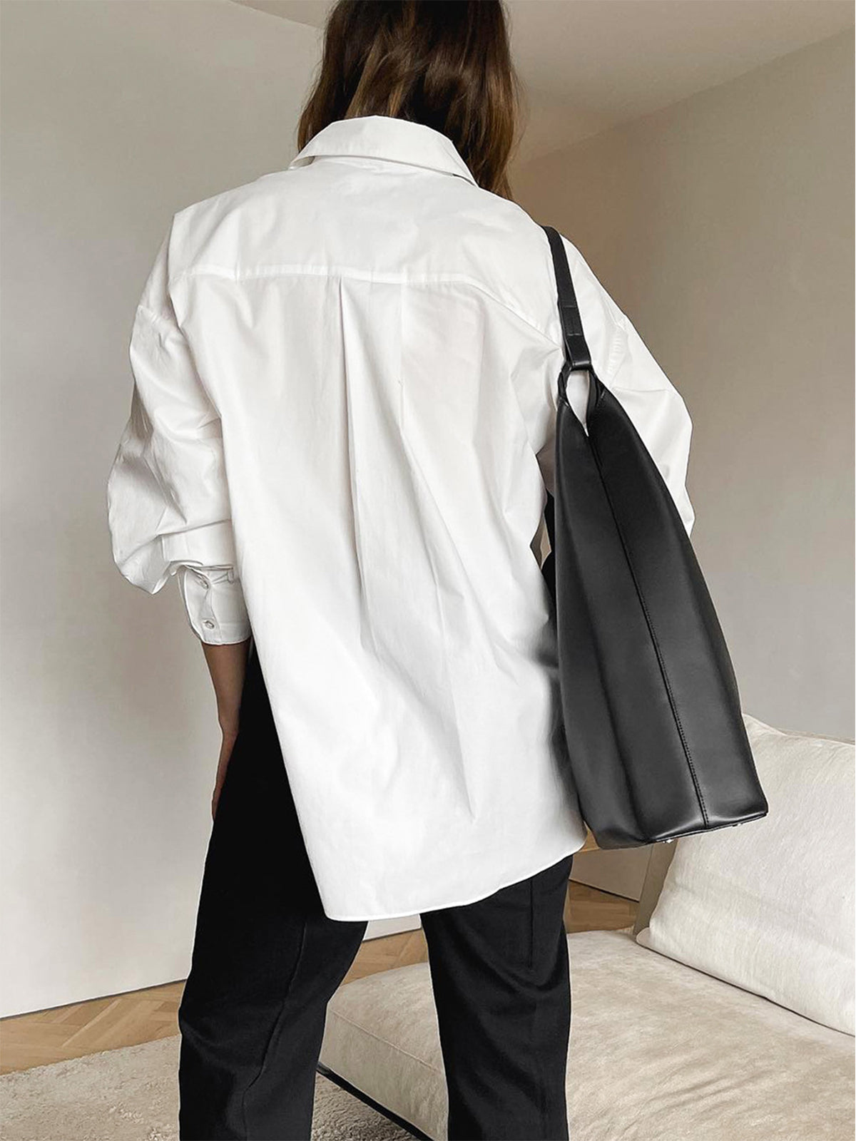 Minimalistická Košile s Knoflíky