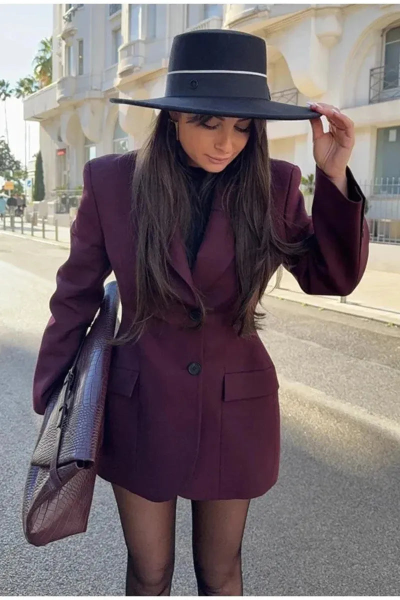 Élodie Grace – Ideální Blazer