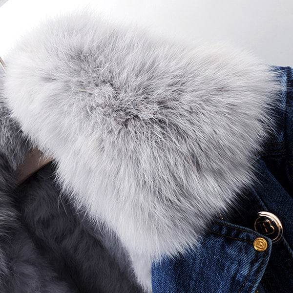 Adelina – Džínová bunda s měkkým kožešinovým límcem