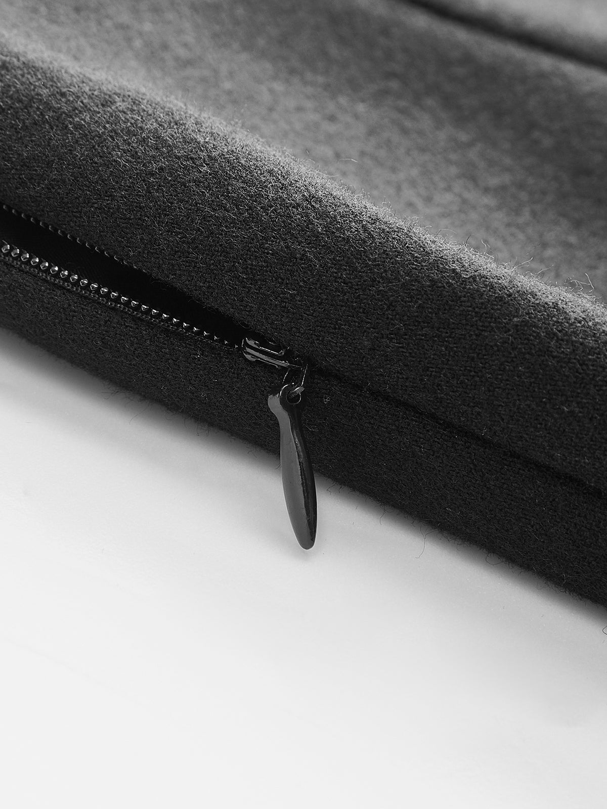 Krátké šortky s vysokým pasem a zipem